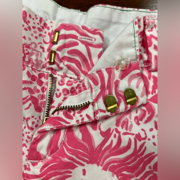 Lilly Pulitzer The Chipper Women’s Shorts - Picture 2 of 9